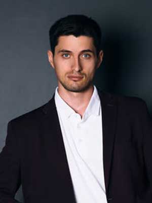 Fira - Brand Consultant